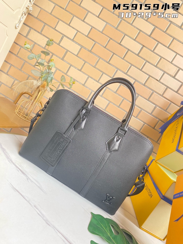 ルイヴィトンバッグ正面デザイン